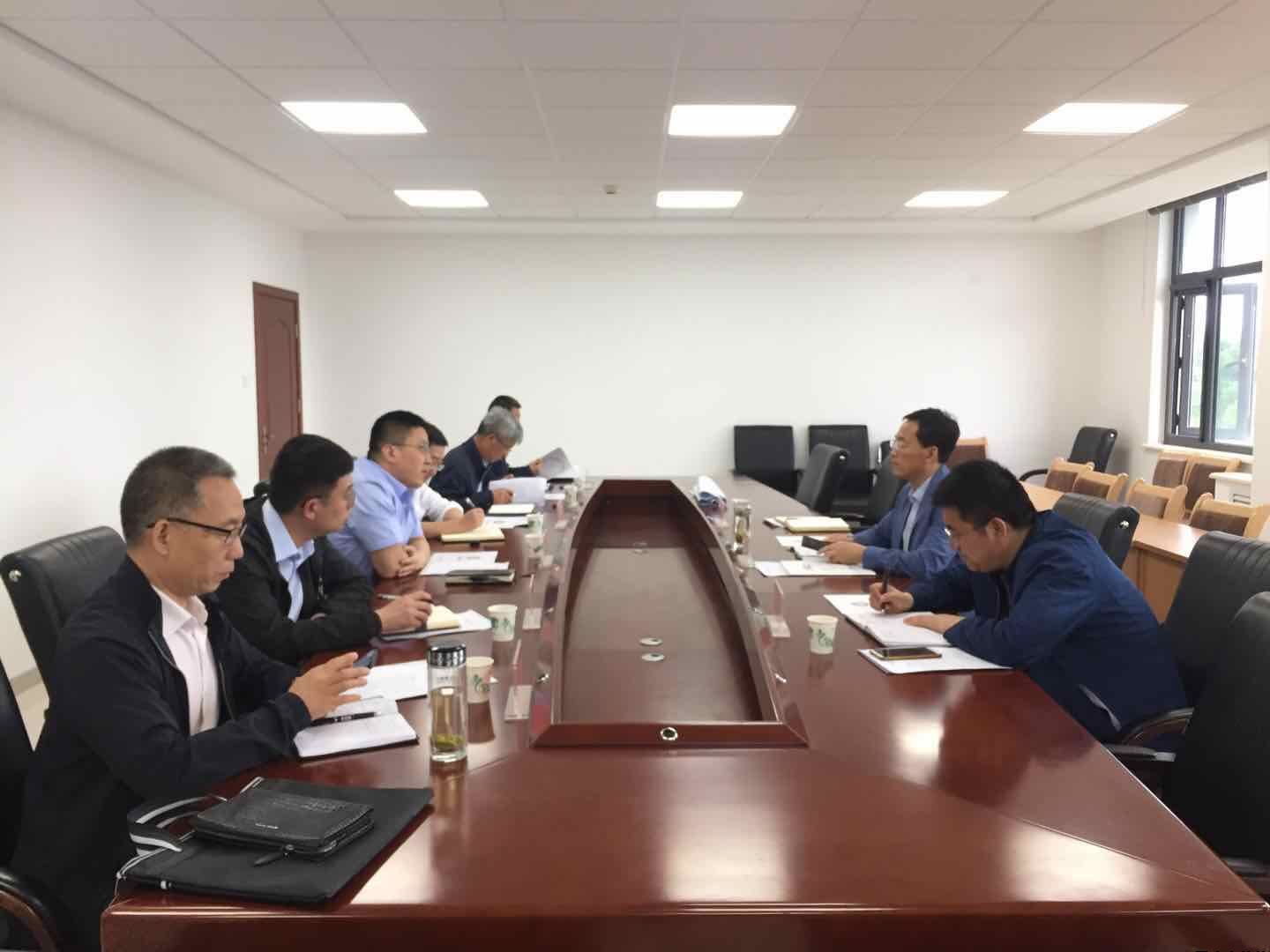 國(guó)家開(kāi)發(fā)銀行甘肅分行客戶(hù)四處處長(zhǎng)樊凱一行調(diào)研泓源公司(圖2) 國(guó)家開(kāi)發(fā)銀行甘肅分行客戶(hù)四處處長(zhǎng)樊凱一行調(diào)研泓源公司(圖2)