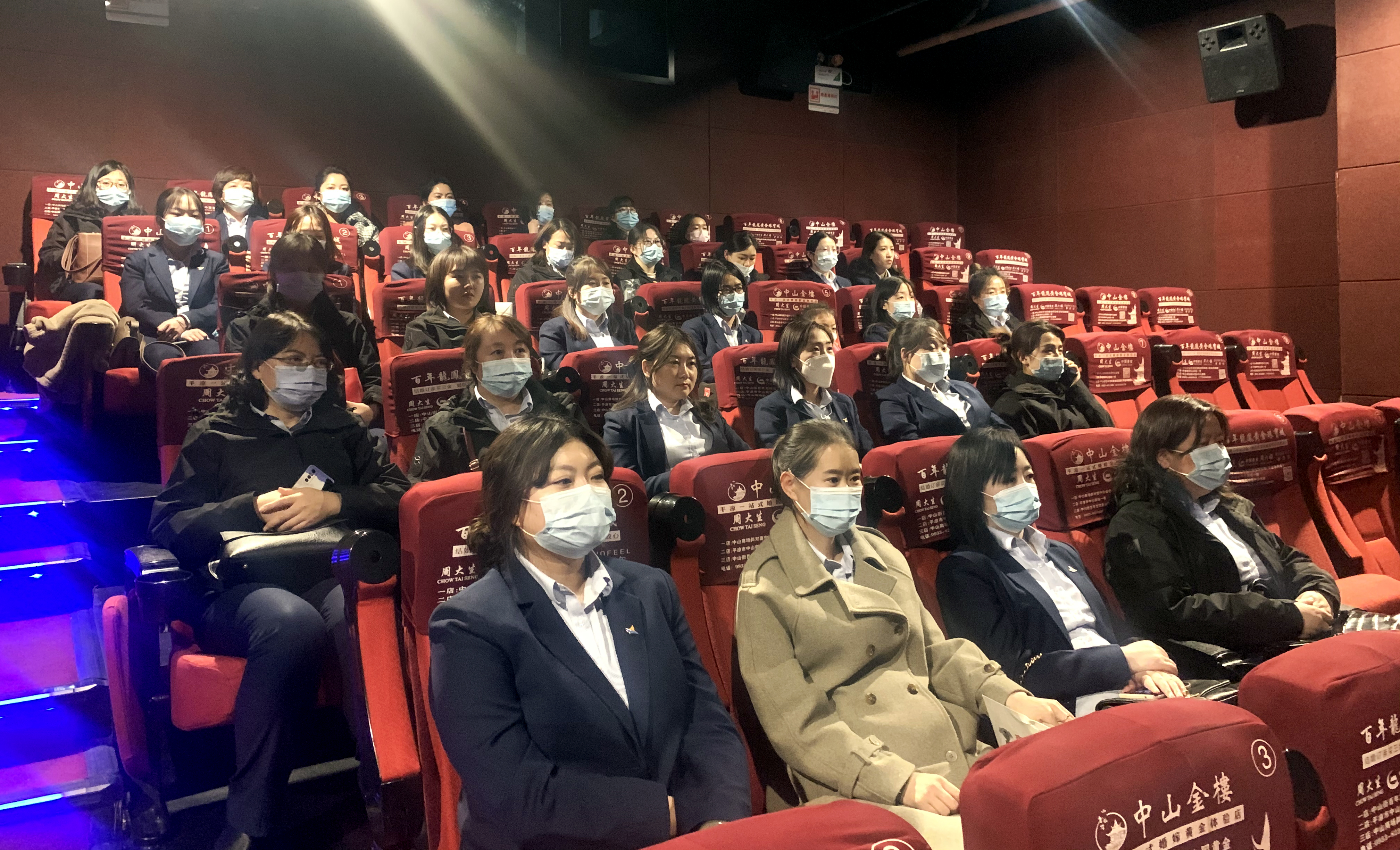 泓源公司熱烈慶?！叭恕眿D女節(jié)(圖3)